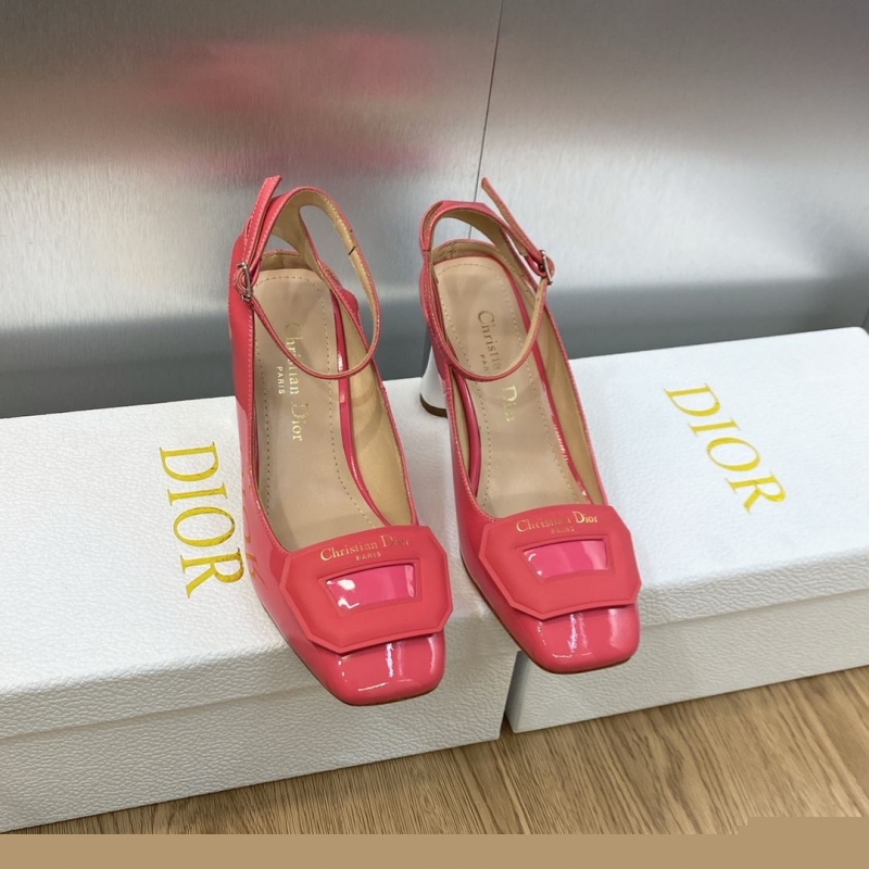 ch**an D*or slippers